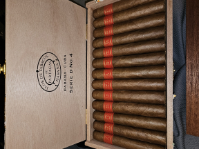 Partagas Serie D No. 4 