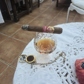 H. Upmann Magnum 50