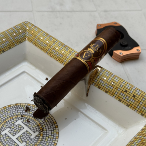 Liga Undercrown Robusto Sun grown