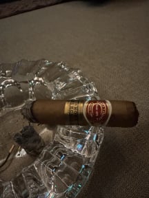 Romeo y Julieta Short Churchills 