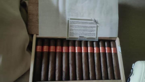 Partagas Serie D No. 4 